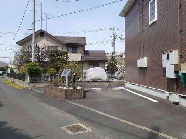14/20 駐車場