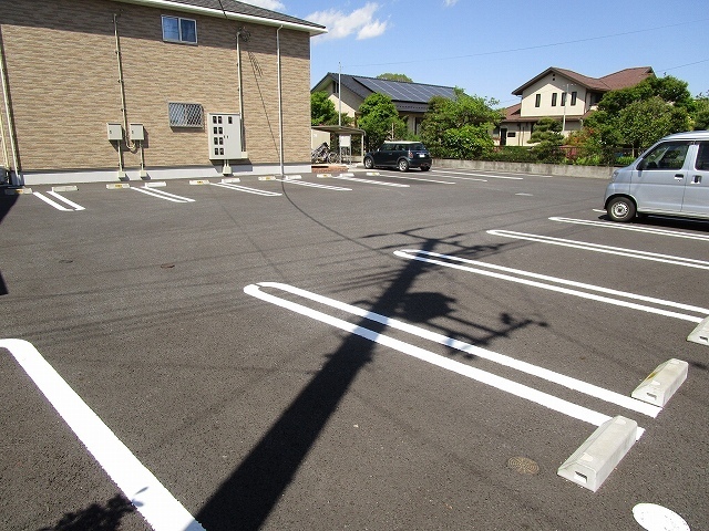 2/8 駐車場