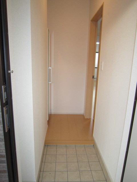 6/20 玄関