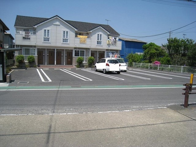 14/20 駐車場