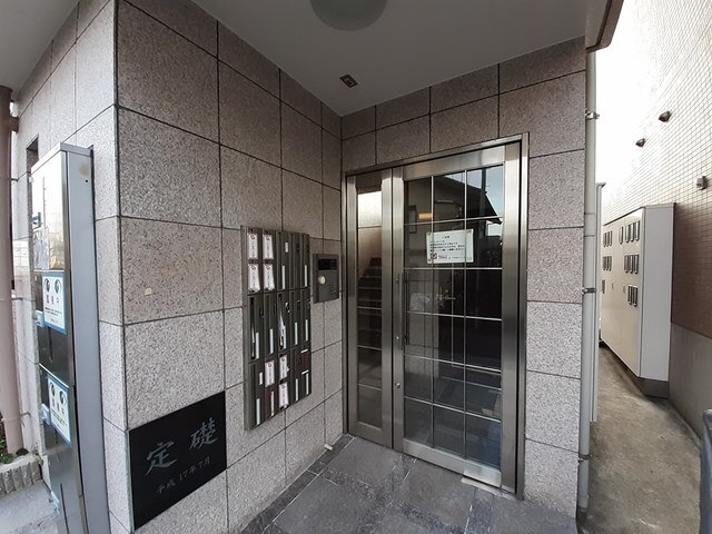 13/20 エントランス