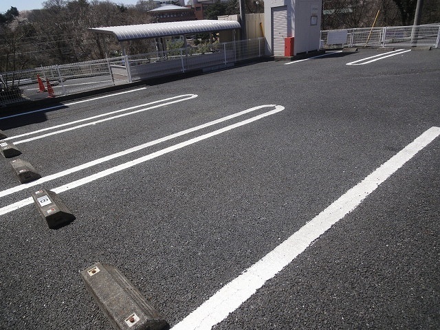 14/22 駐車場