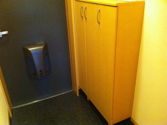 22/29 エントランス