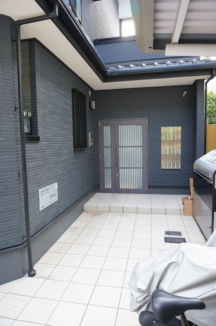 13/20 エントランス