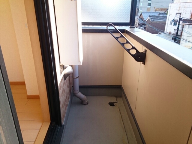 14/23 バルコニー