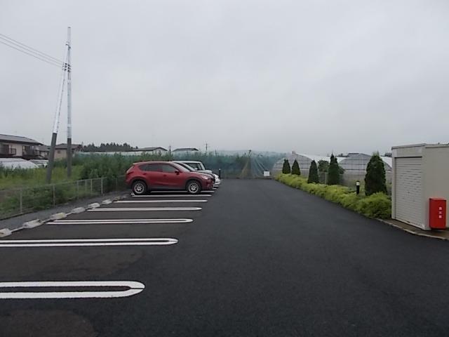 14/21 駐車場