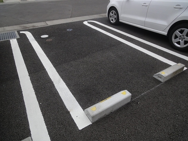 14/20 駐車場