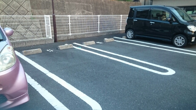 14/20 駐車場