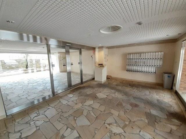 16/24 エントランス