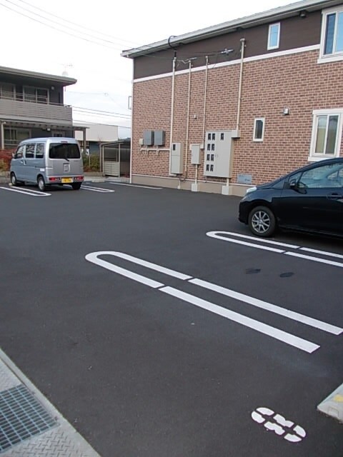 14/20 駐車場