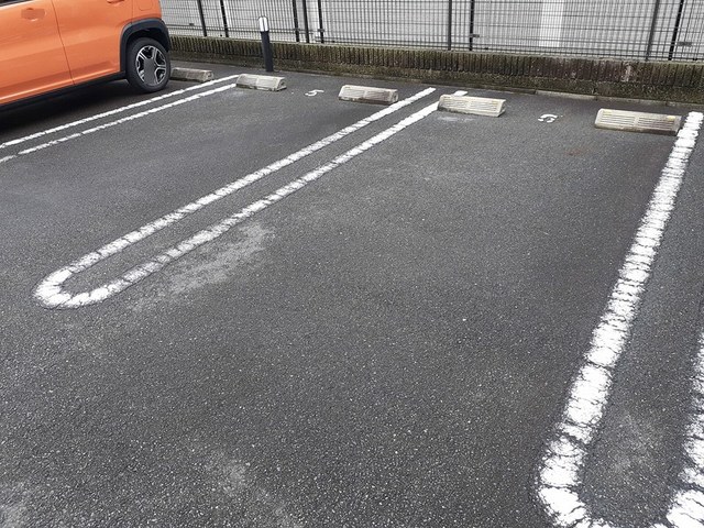 19/25 駐車場