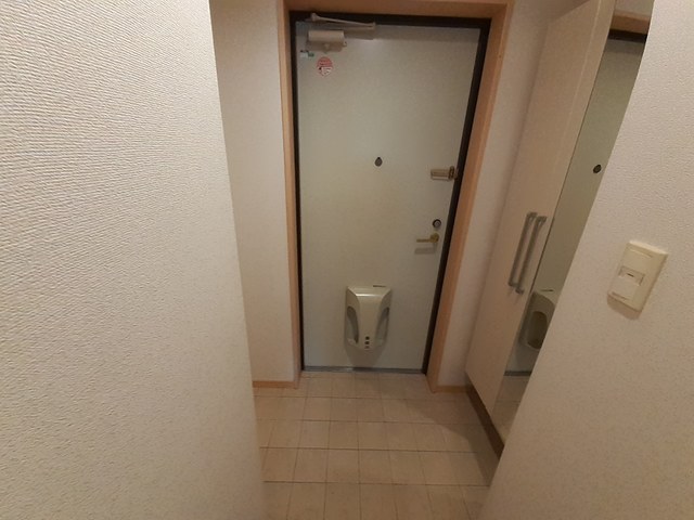 5/25 玄関