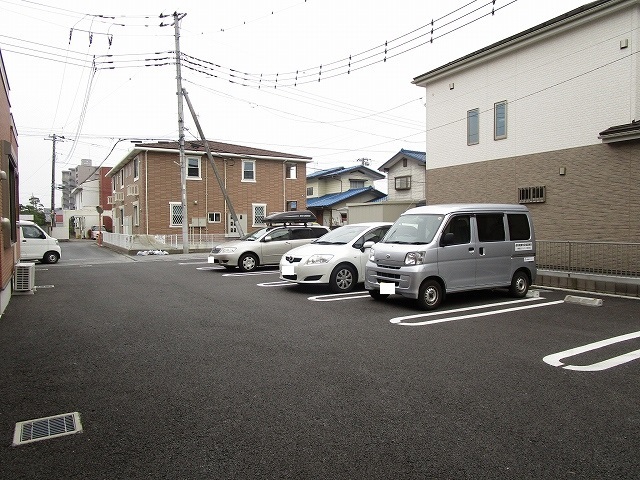 14/20 駐車場