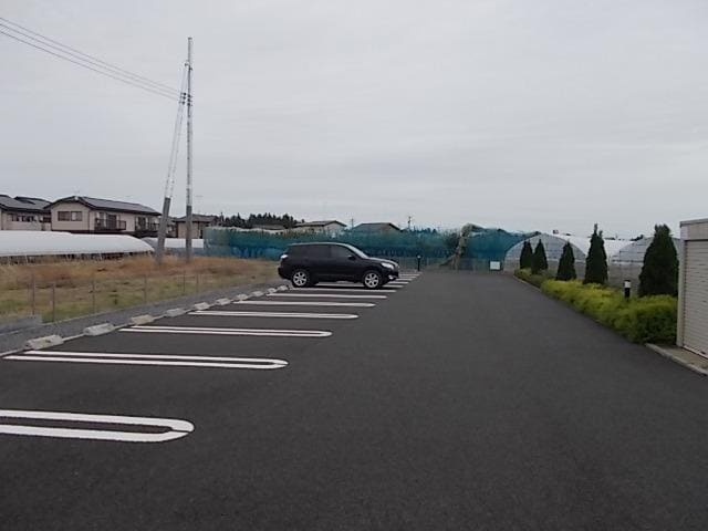 14/21 駐車場