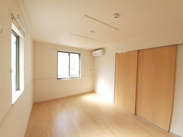 寝室