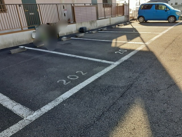 2/8 駐車場