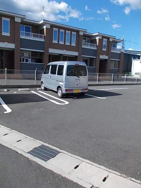 14/20 駐車場