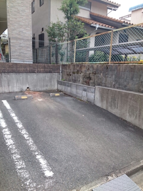 14/20 駐車場