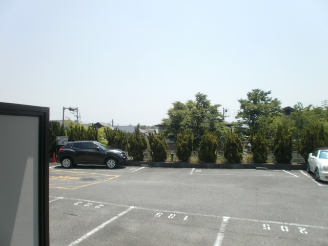 2/8 駐車場