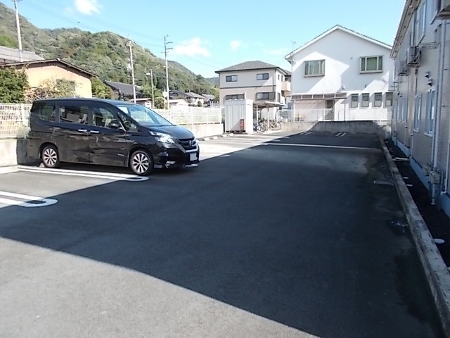 2/8 駐車場