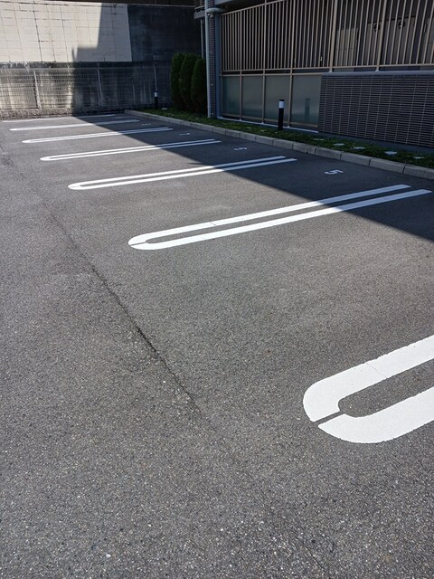 14/20 駐車場