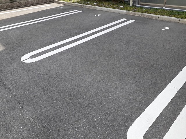 14/20 駐車場