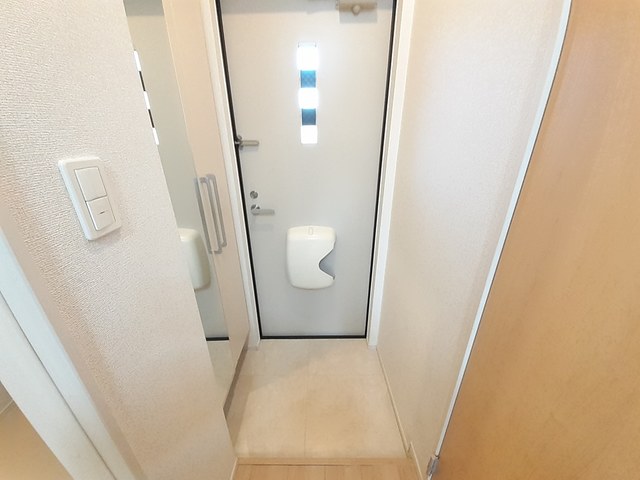 5/20 玄関