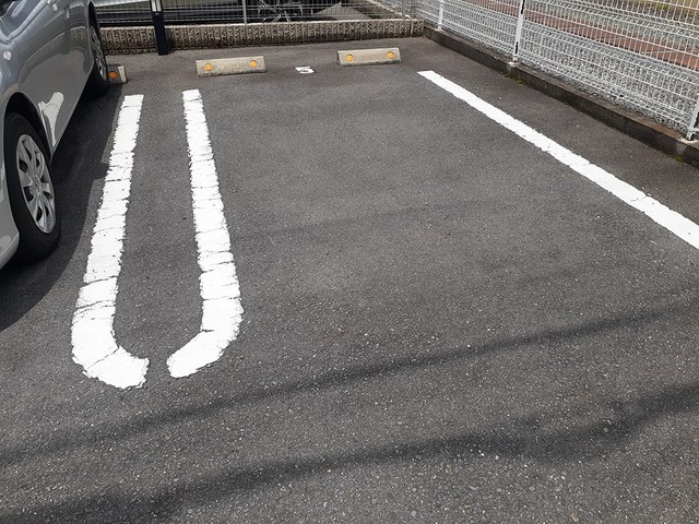 14/20 駐車場