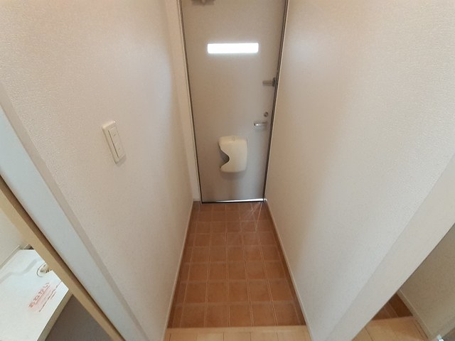 5/20 玄関