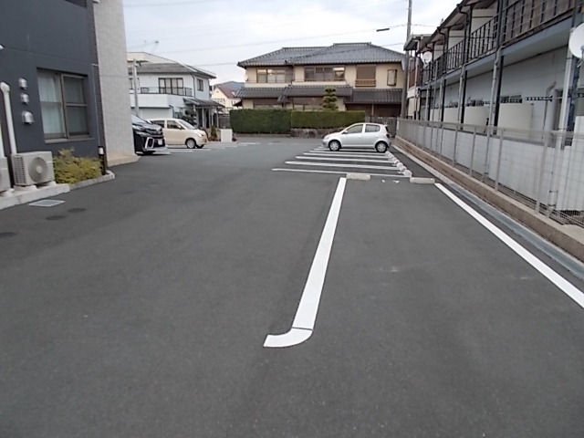 14/20 駐車場