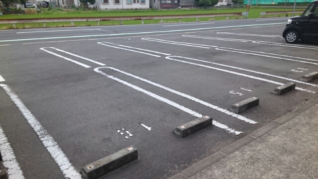 14/20 駐車場