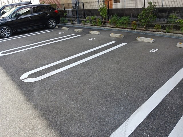 14/20 駐車場