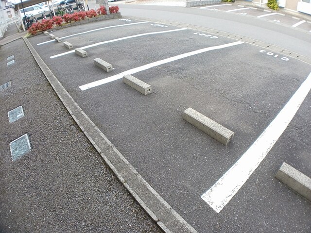 14/20 駐車場