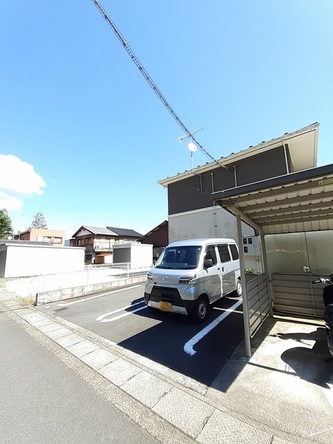 14/20 駐車場
