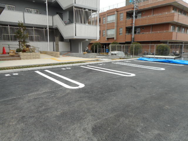 14/20 駐車場