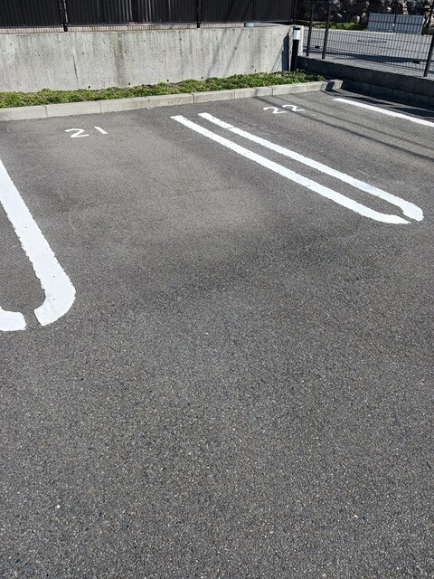 14/20 駐車場