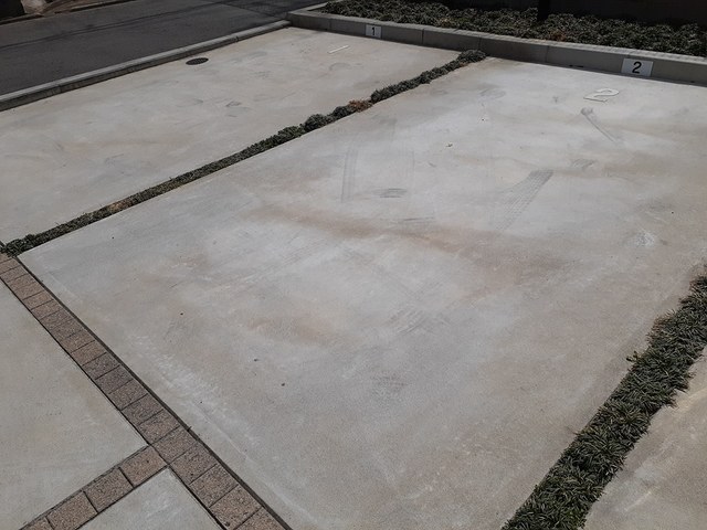 14/20 駐車場