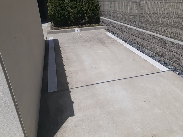 14/20 駐車場