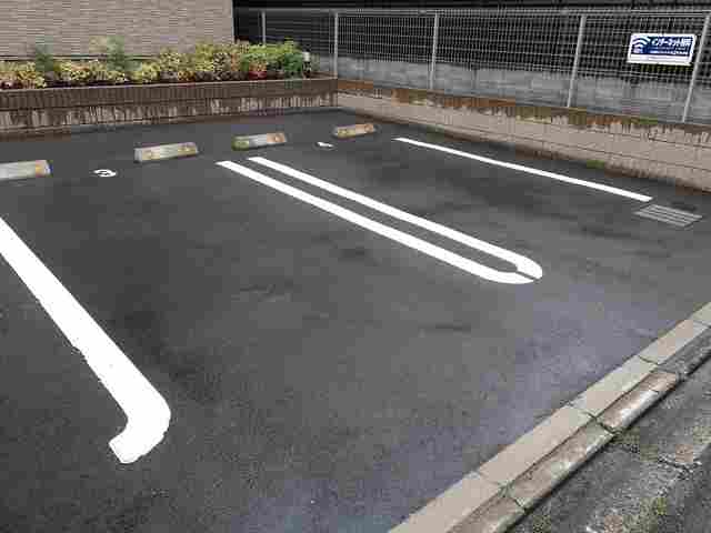 14/20 駐車場