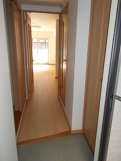 5/20 玄関
