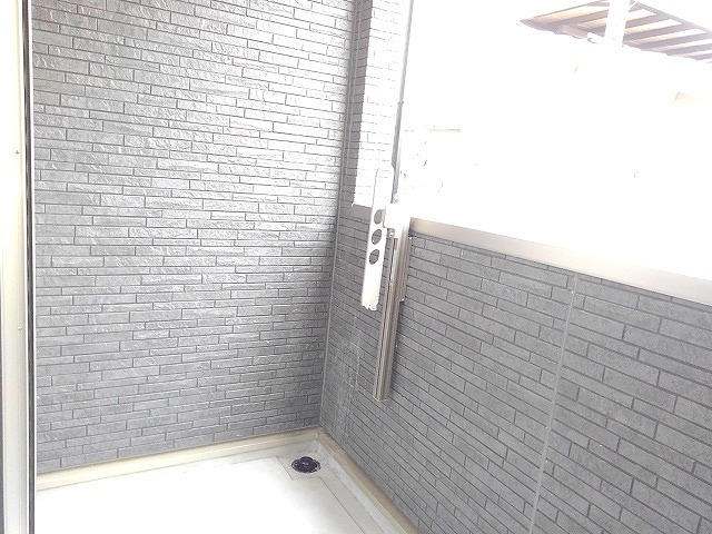 13/20 バルコニー