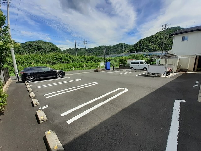 2/8 駐車場