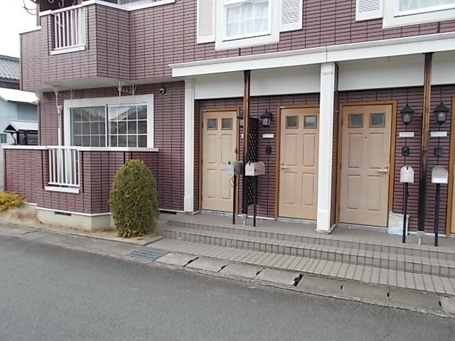 13/20 エントランス