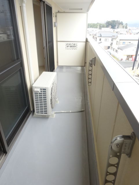 19/28 バルコニー