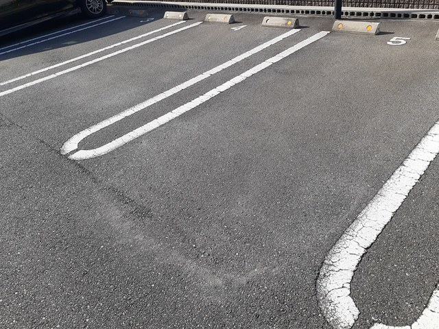 14/20 駐車場