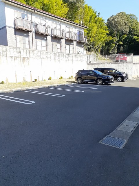 14/20 駐車場