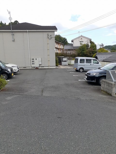 14/20 駐車場