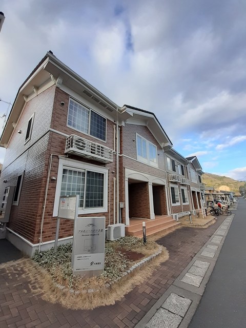 13/20 エントランス