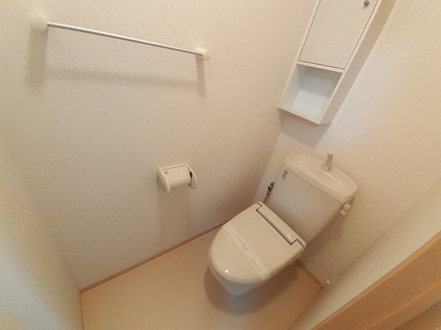 17/27 エントランス