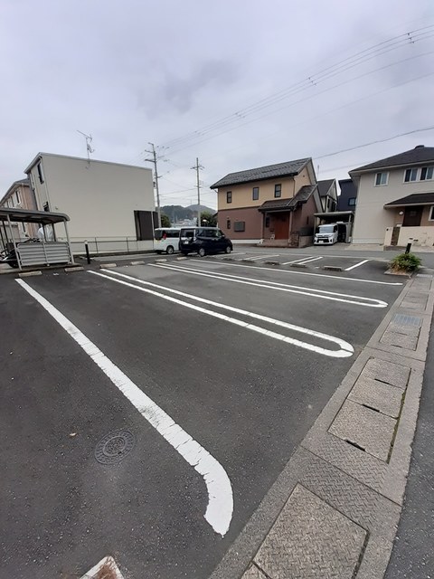 14/20 駐車場